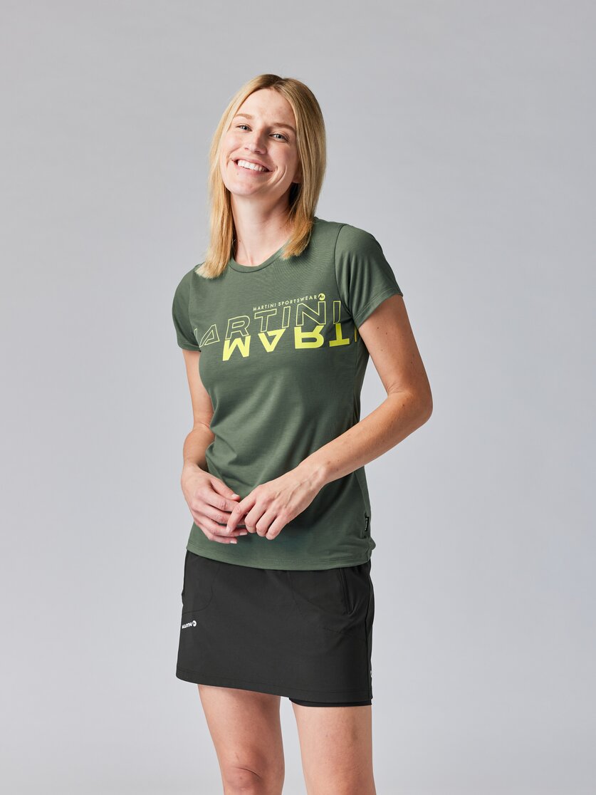 Martini Sportswear - HILLCLIMB Shirt W - T-Shirts in mosstone - Vorderansicht Model - Damen
