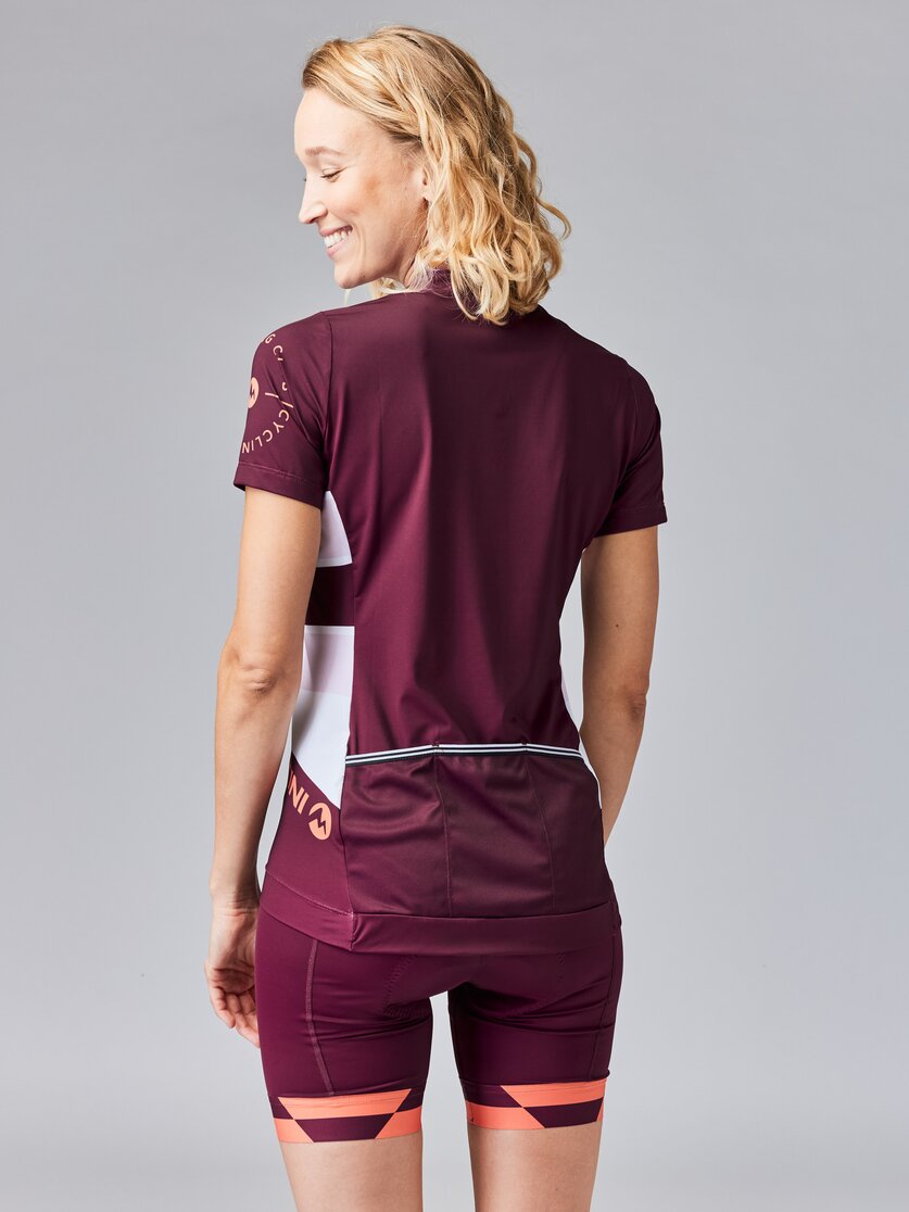 Martini Sportswear - FLOWTRAIL Zip Shirt Dynamic W - T-Shirts in black-steel - Rückansicht Model - Damen