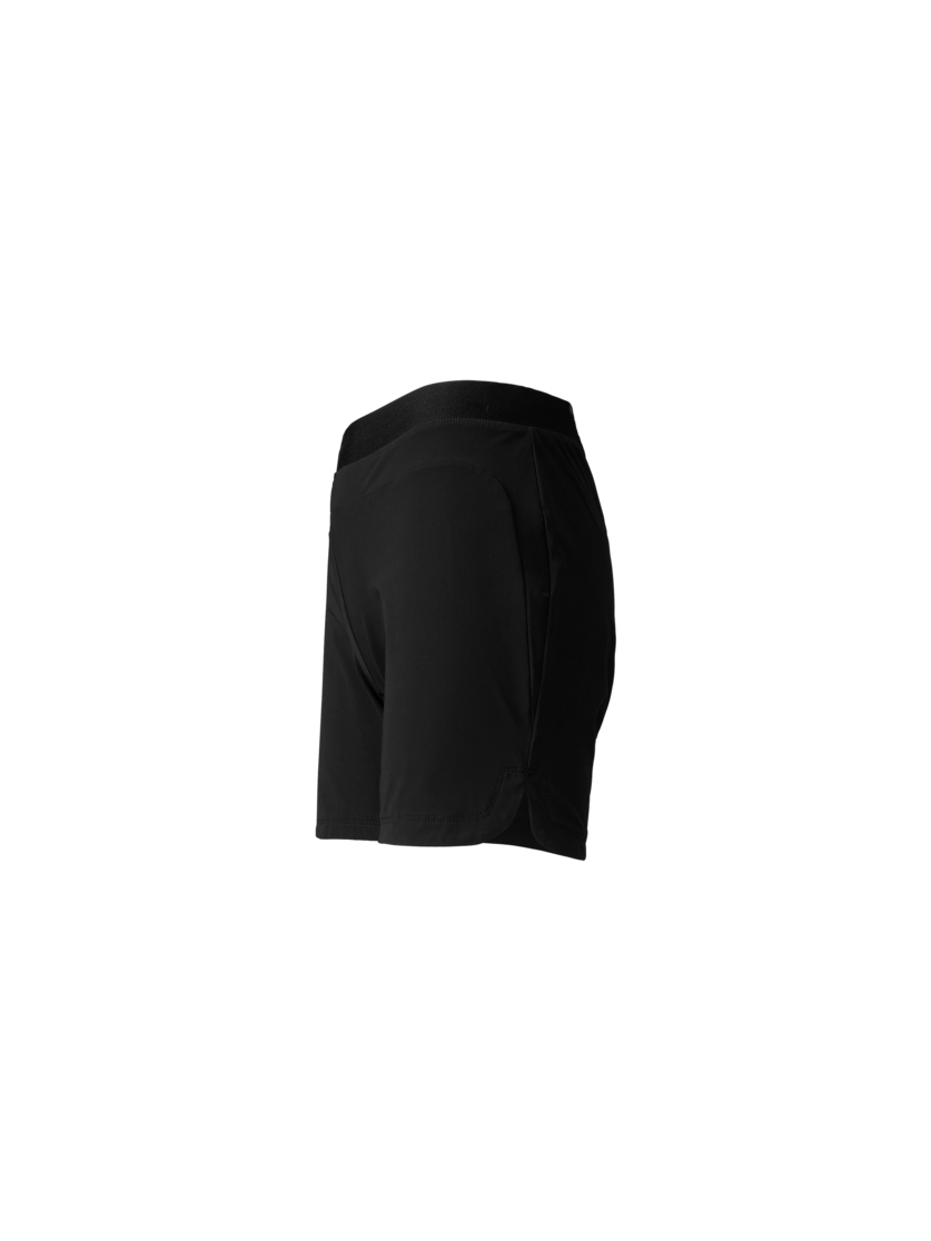 Martini Sportswear - PACEMAKER Shorts W - Kurze Hosen in black - Seitenansicht - Damen