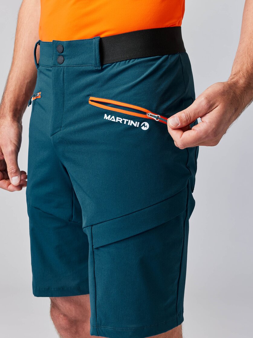 Martini Sportswear - ALPMATE Shorts Dynamic M - Shorts in mosstone-greenery - Detail 1 - Men