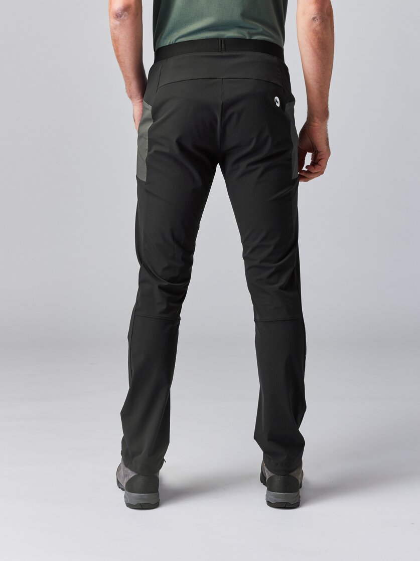 Martini Sportswear - NEVERREST Pants M "L" - Pantaloni lunghi a taglio lungo in mosstone - vista laterale modello - Uomo