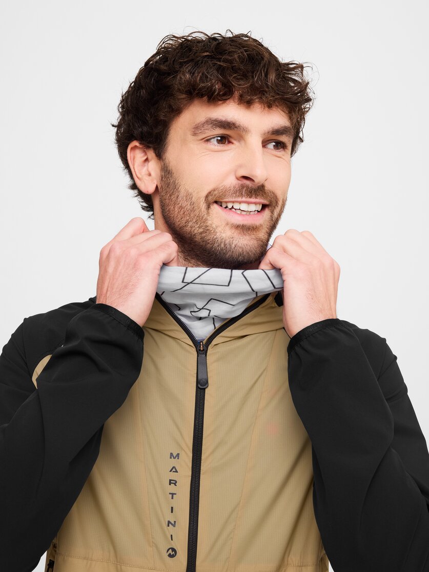 Martini Sportswear - All Passion Tube Uni - Schlauchtuch in white-red moon - Vorderansicht Model - Unisex