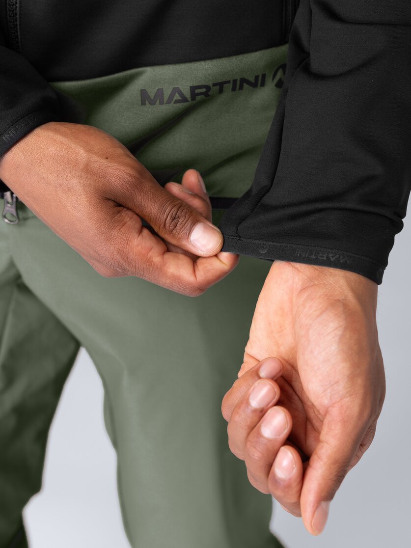 Martini Sportswear - Firstline Midlayer Jacket M - Midlayers in black-mosstone - Detail 4 - Men