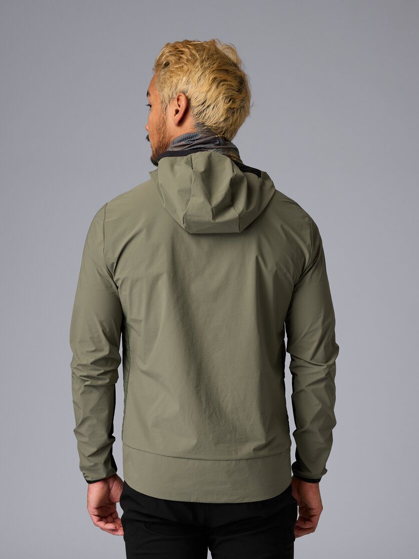 Martini Sportswear - Highventure Hybrid Jacket Primaloft® M - Hybrid jackets in tendril-black - rear view model - Men