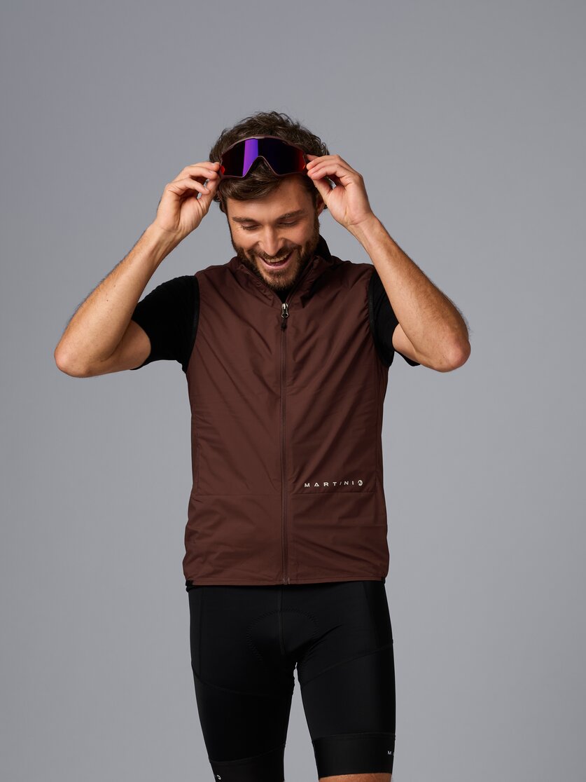 Martini Sportswear - Flowtrail Windbreaker Vest M - Westen in black - Vorderansicht Model - Herren
