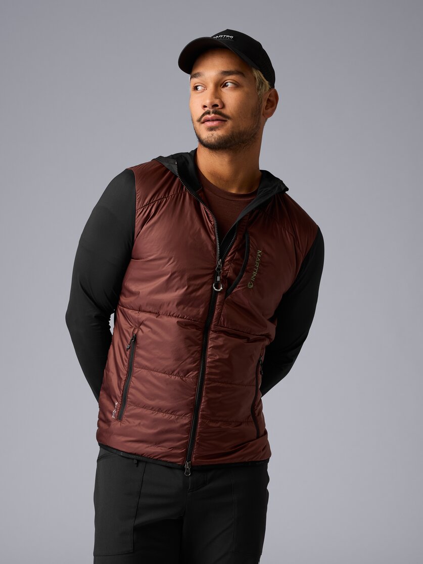 Martini Sportswear - Alpmate Hybrid Jacket Primaloft® M - Hybridjacken in black - Vorderansicht Model - Herren