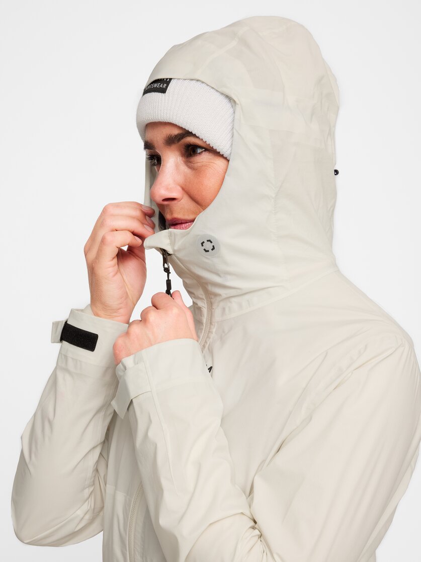Martini Sportswear - Firstline 2,5L Jacket W - Hardshell Jacken in winter apple - Detail 6 - Damen