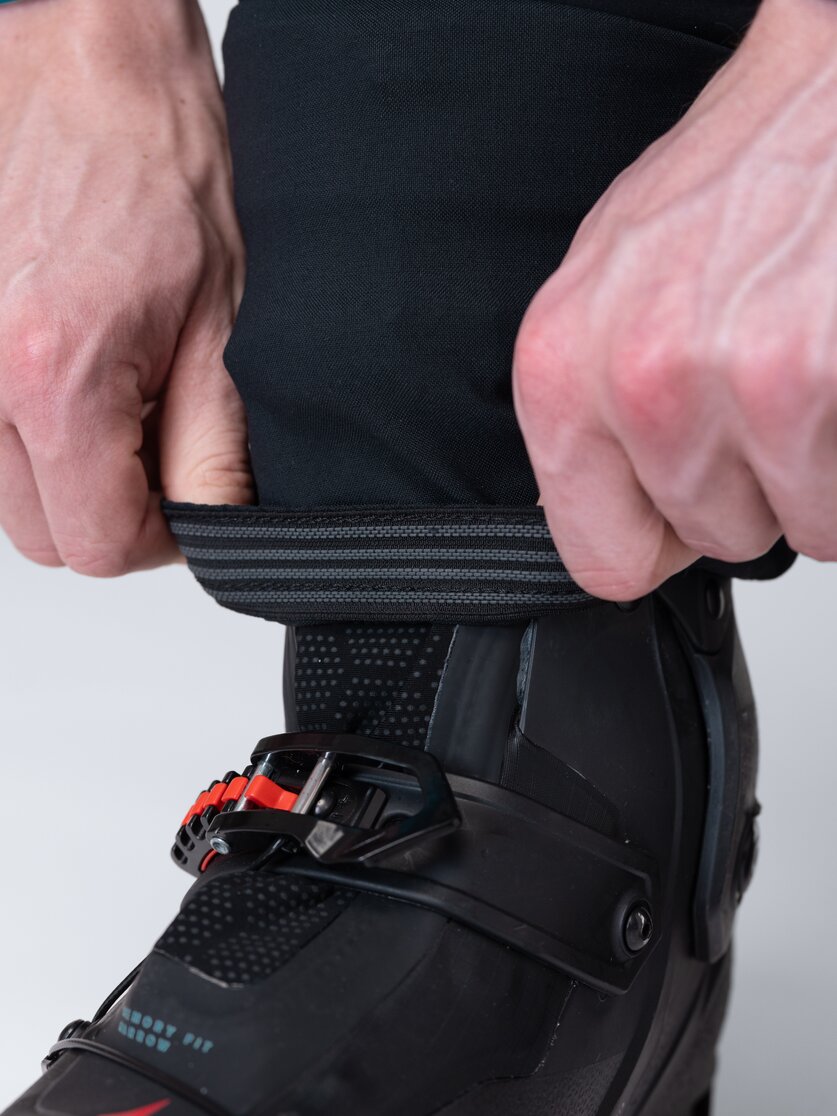 Martini Sportswear - Fullforce Pants L Uni - Lange Hosen in black - Detail 4 - Unisex