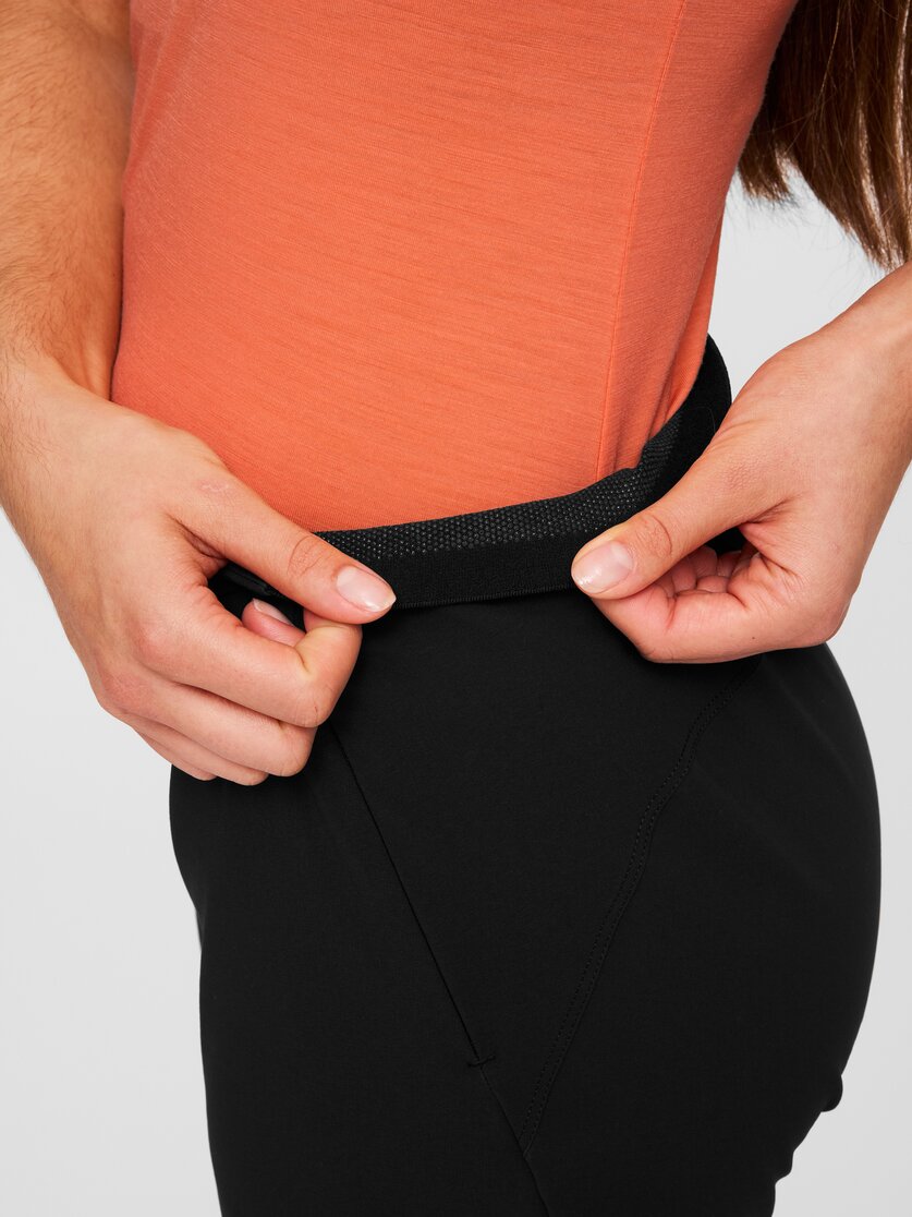 Martini Sportswear - Highventure Alpine Shorts W - Kurze Hosen in black - Detail 2 - Damen