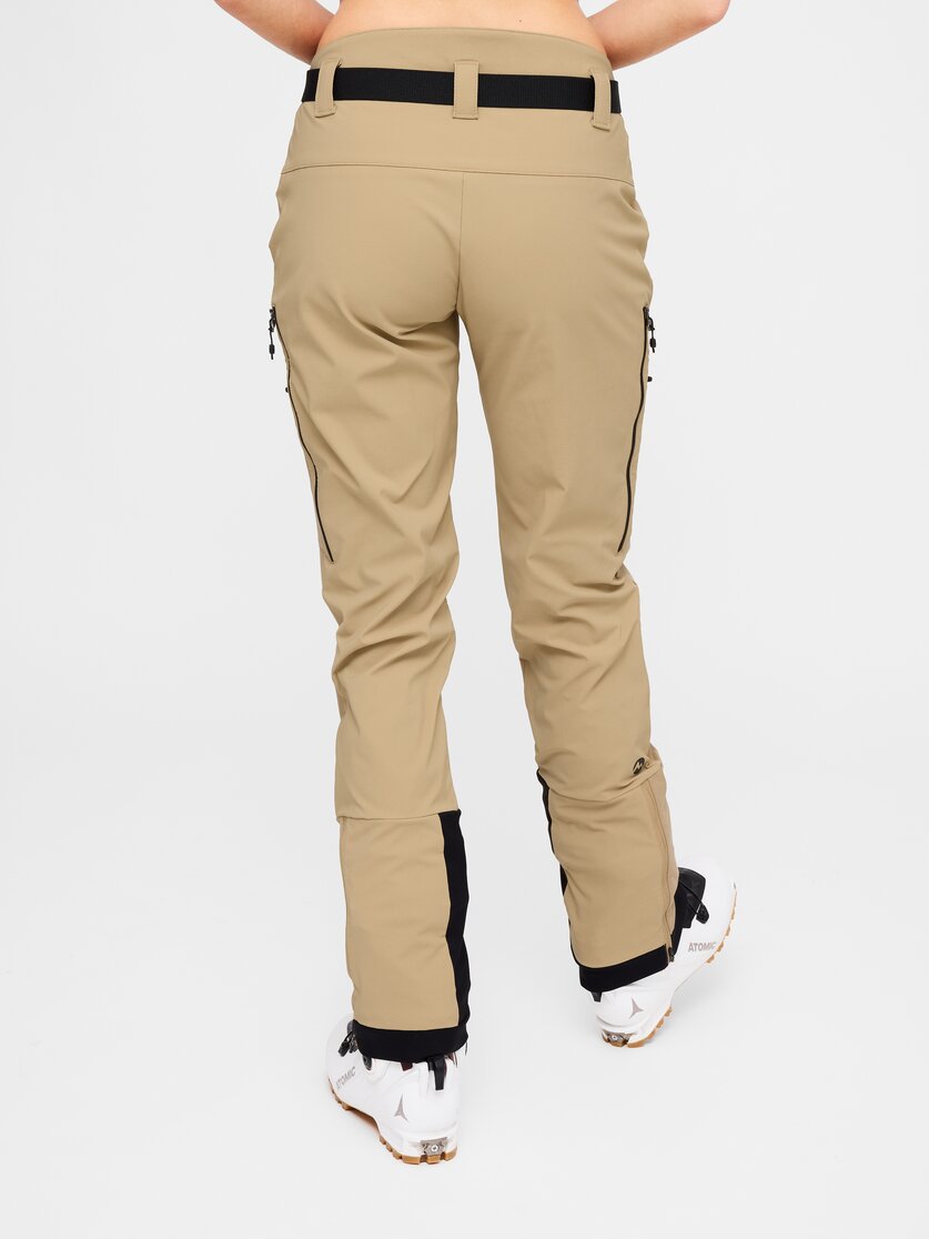 Martini Sportswear - Horizon Pants W - Lange Hosen in black-white - Rückansicht Model - Damen