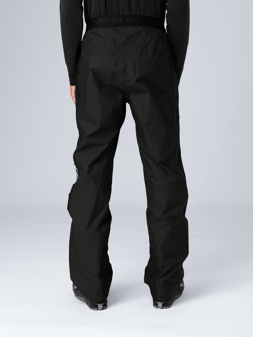 Martini Sportswear - Yalca 2.5L Pants Uni - Hardshell Hosen in black - Rückansicht Model - Unisex