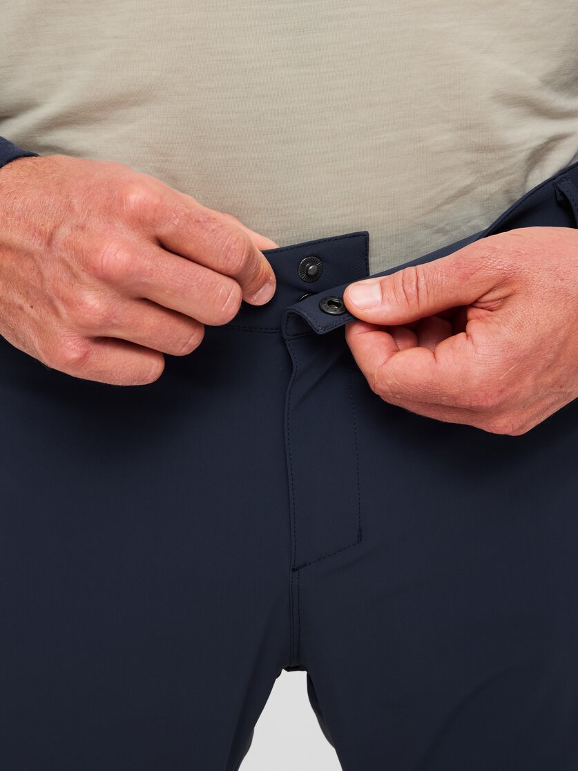 Martini Sportswear - Alpmate Hill Pants M - Lange Hosen in true navy-black - Detail 2 - Herren