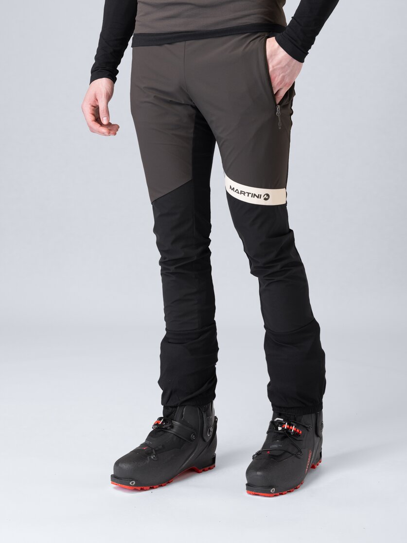 Martini Sportswear - Glint Pants Uni - Pantaloni lunghi in black-fairy tale - vista frontale modello - Unisex