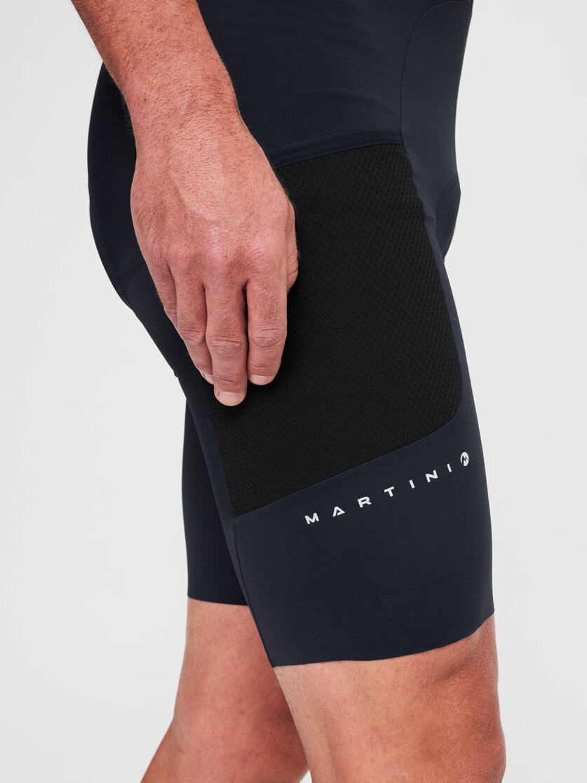Martini Sportswear - Velox BIB M - Kurze Hosen in true navy-black - Detail 2 - Herren
