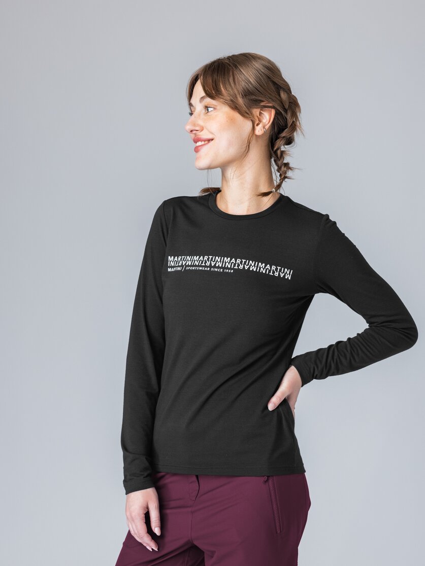 Martini Sportswear - Wildtrack Shirt W - Longsleeves in fairy tale - front view model - Women